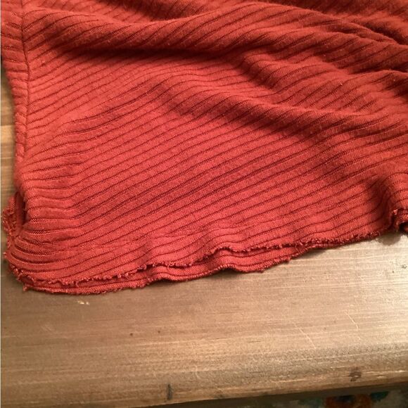 WE THE FREE SIZE SMALL BURNT ORANGE LOVER  SWEATER - Picture 8 of 10